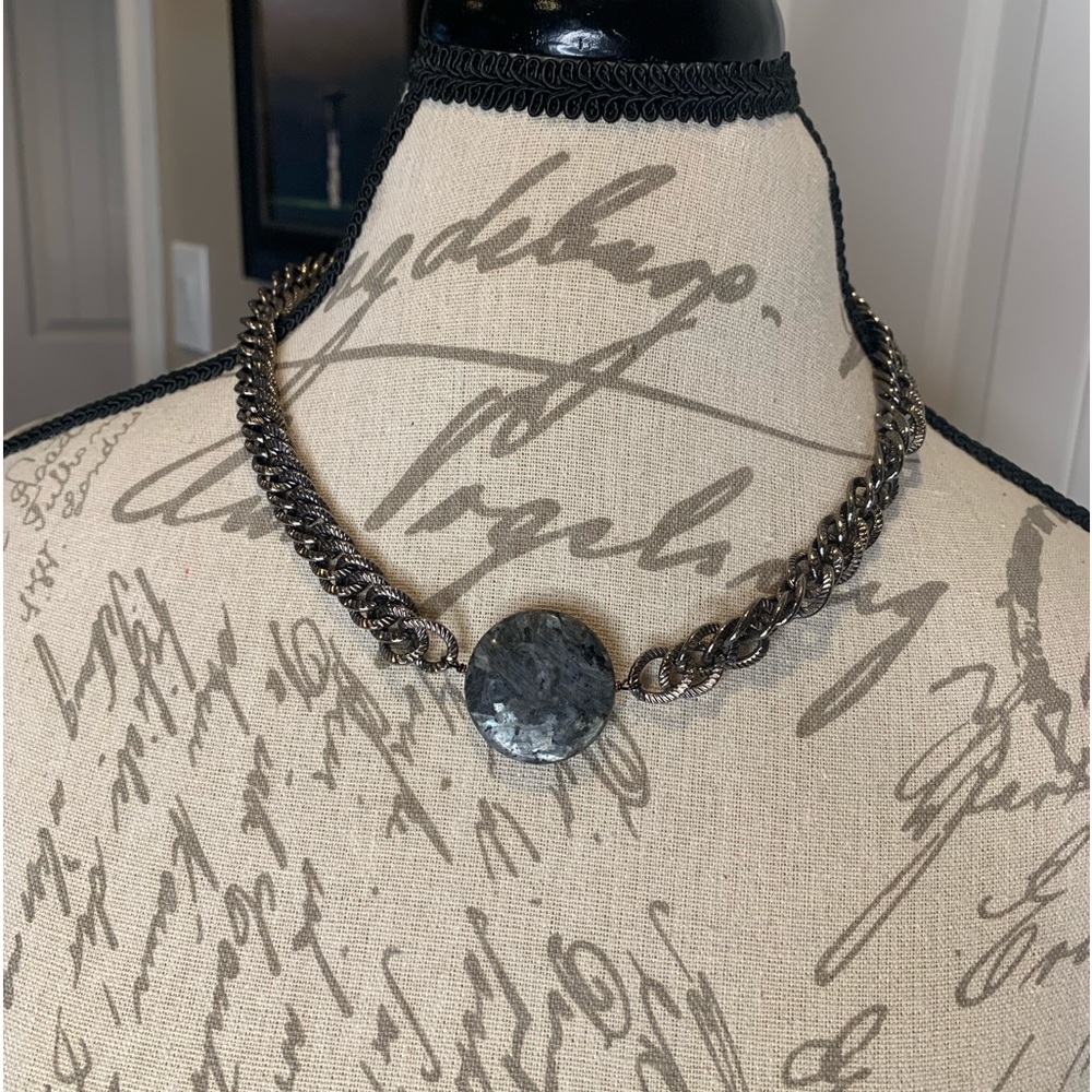 Vivian Tamayo necklace